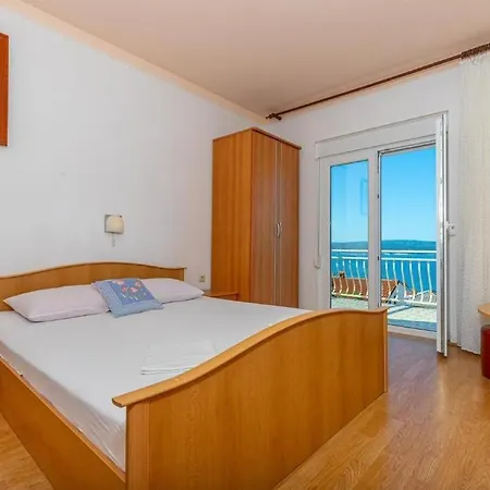 Frane Apartment Dramalj