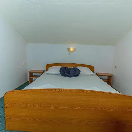 Frane Apartment Dramalj