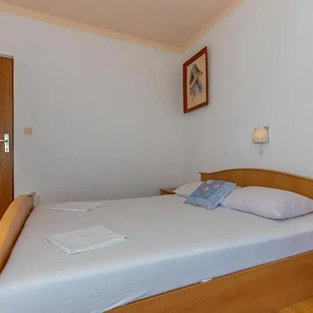 Frane Apartment *