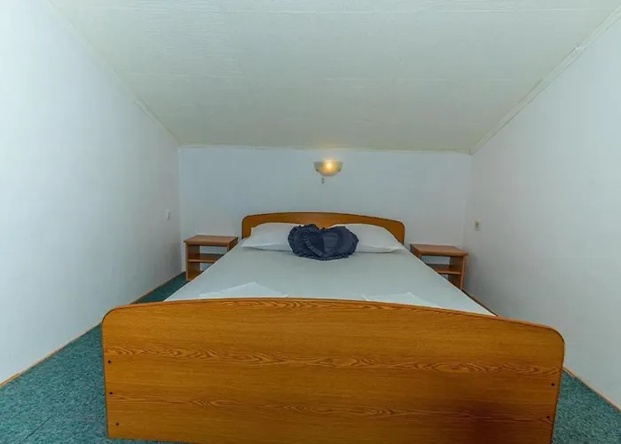 Frane Lejlighed Dramalj